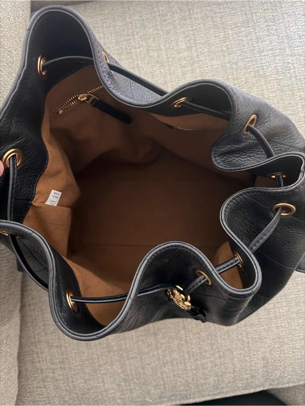 Tory Burch Large Charlie Drawstring Bag - Picture 6 of 8